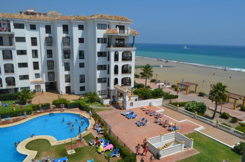 Penthouse Marina La Duquesa Apartment Manilva Exterior photo